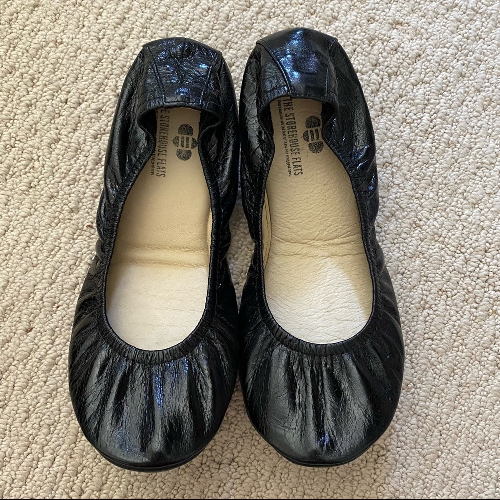 Storehouse Flats | Color: Black Licorice Oil Tanned | Size: 8